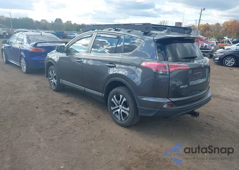 2016 Toyota Rav4 Le z USA, uszkodzony, nr VIN JTMBFREVXGD183538